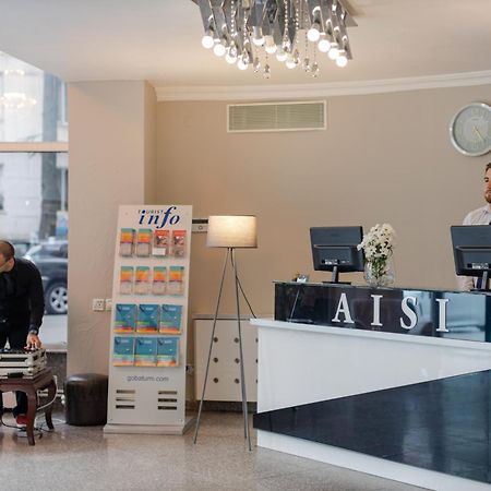 Hotel Aisi Batumi Esterno foto